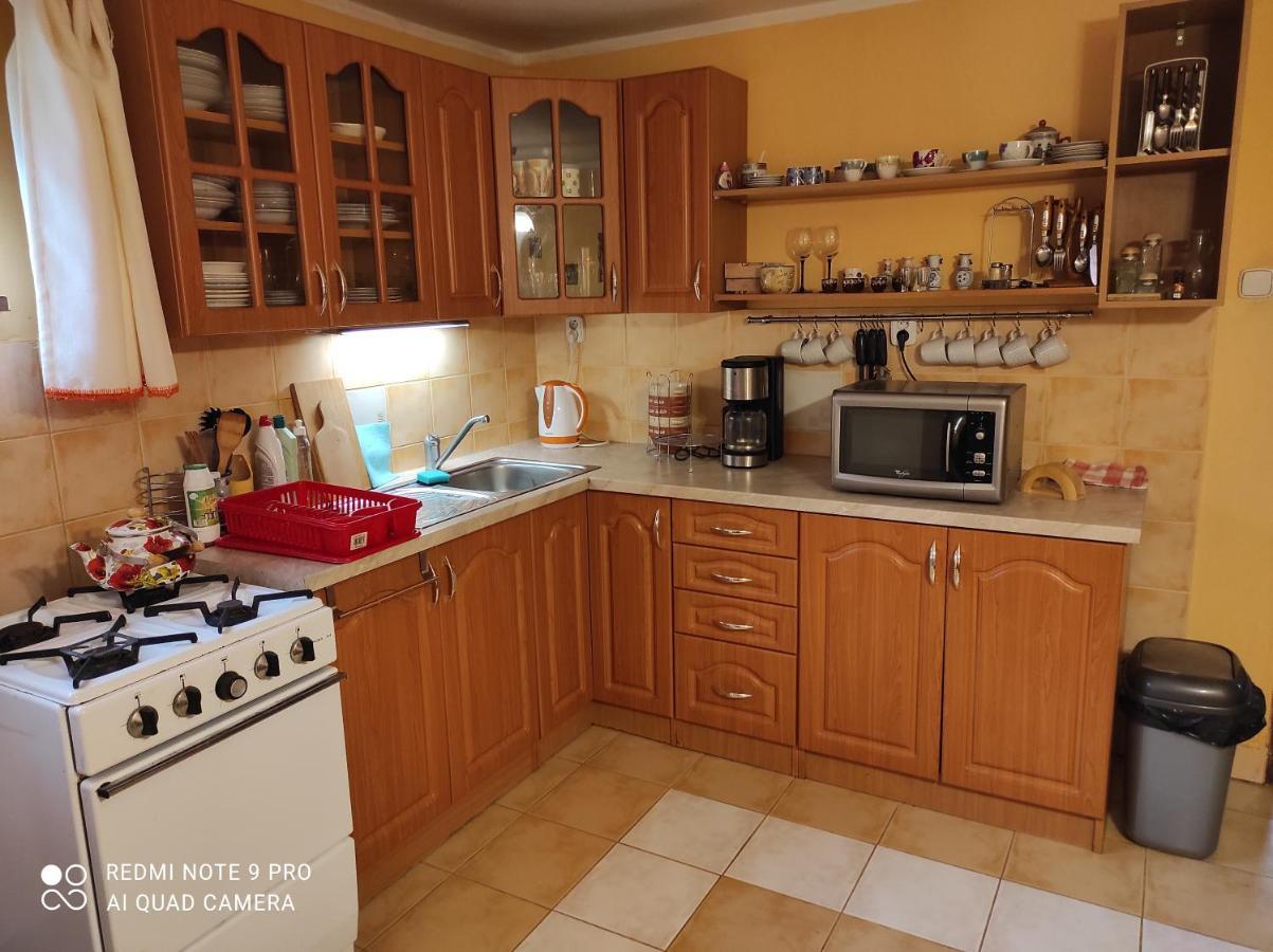 Privat Alma Nova Lesna Exterior foto